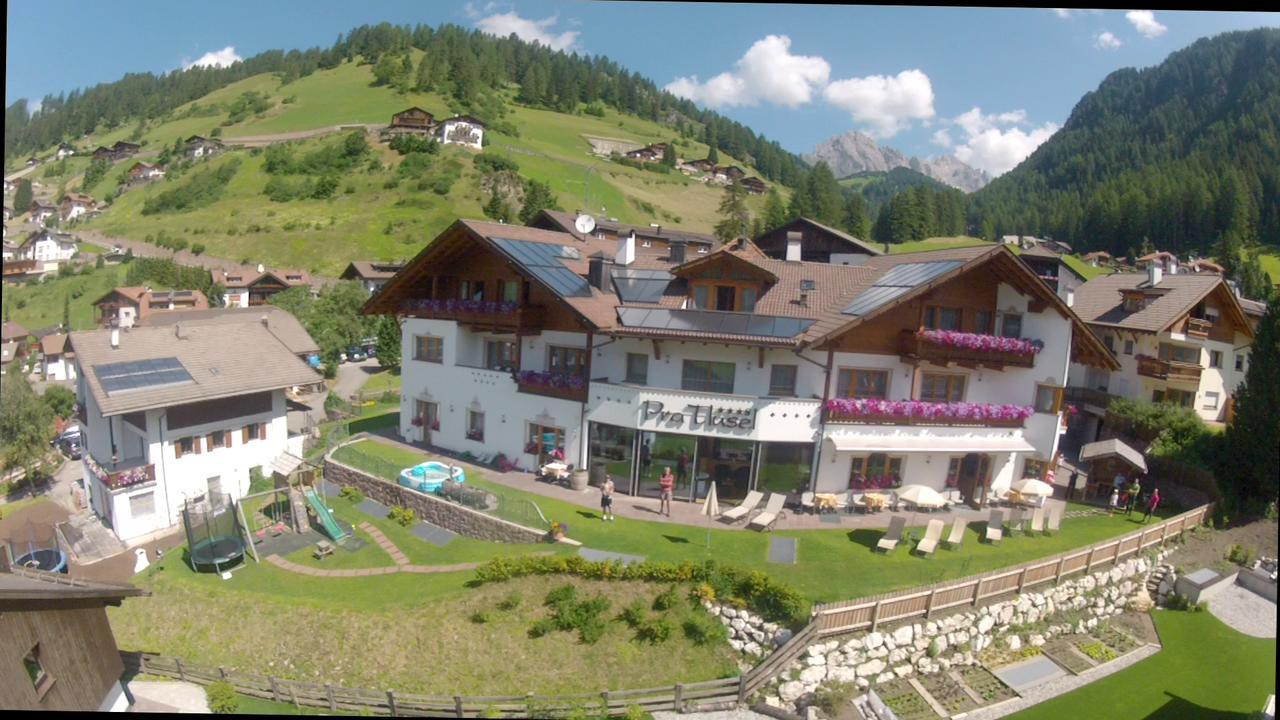 Hotel Pra Tlusel Selva di Val Gardena Bagian luar foto